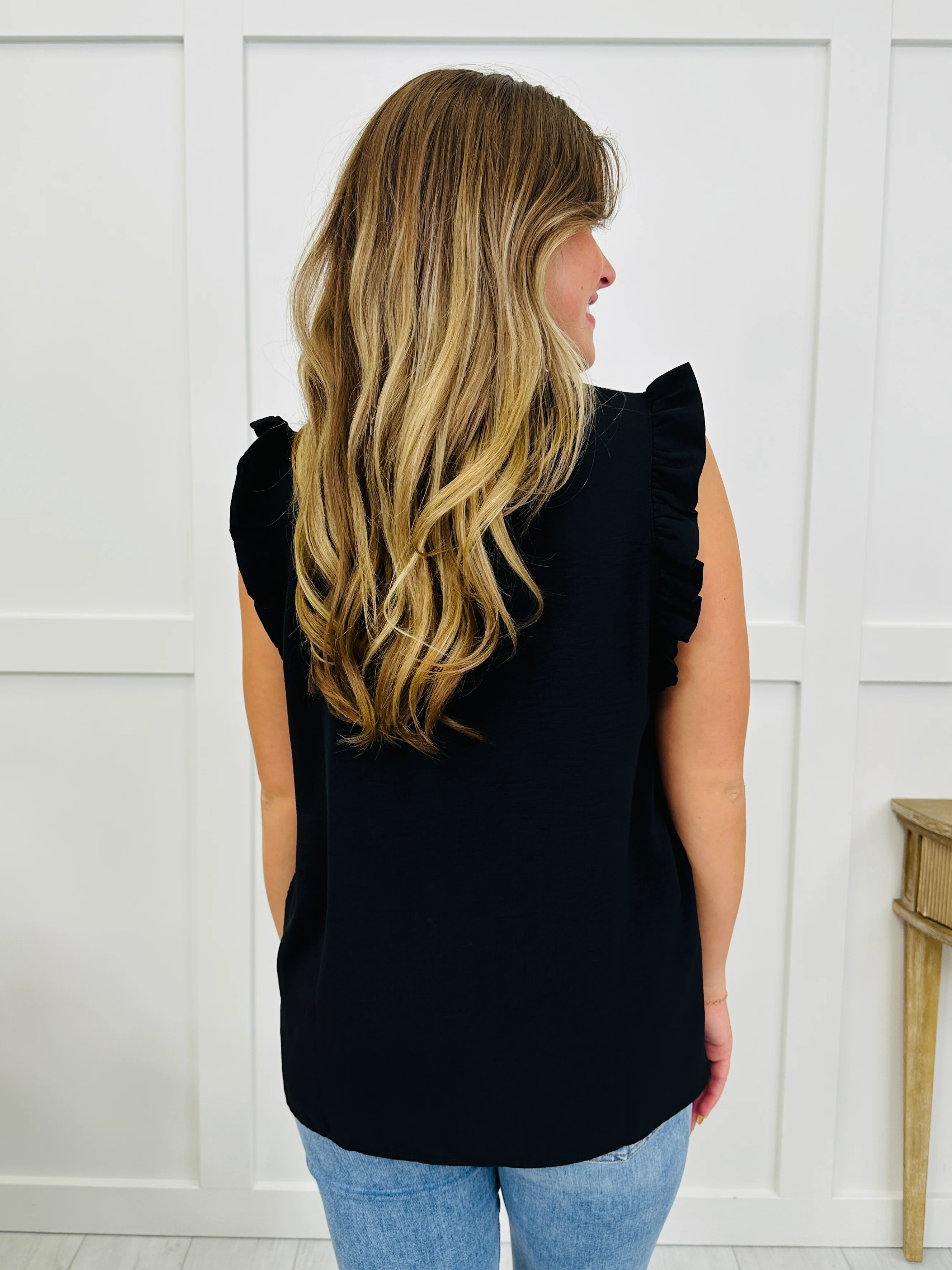 Chic on Repeat Top In Multiple Colors - Image 4