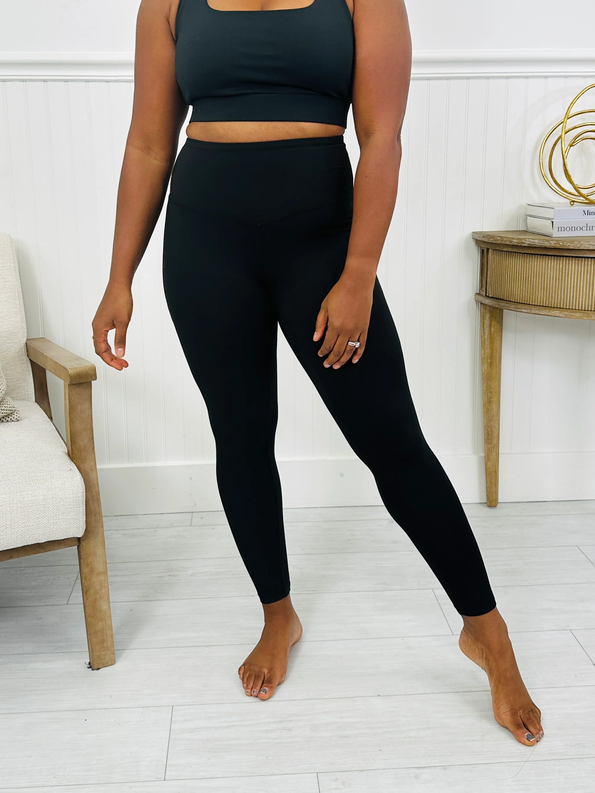 Moves Like Midnight Leggings in Multiple Colors! - Image 5
