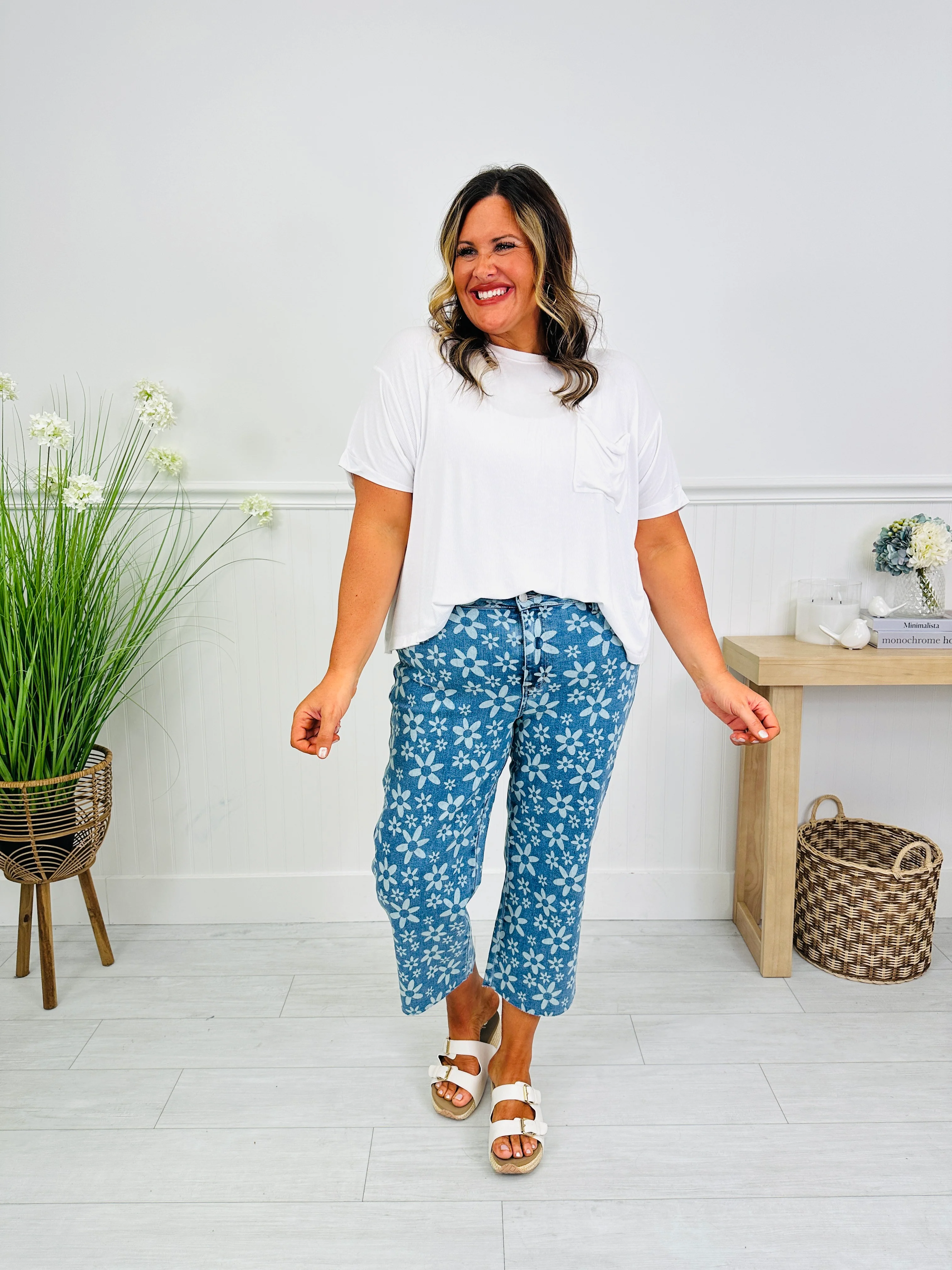 Judy Blue Daisy Daze Cropped Wide Leg Jeans - Image 14