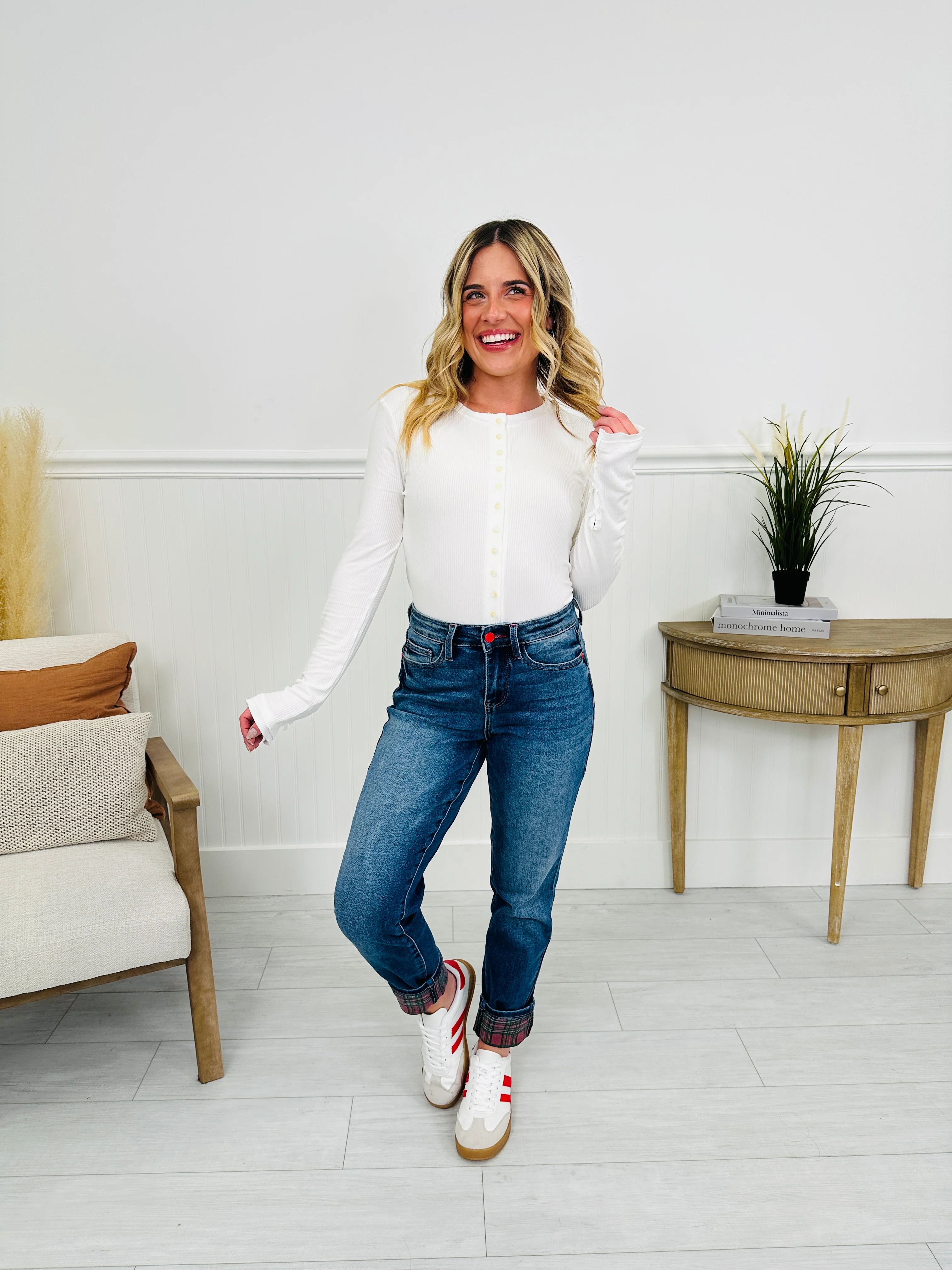 Judy Blue Jingle All The Way Jeans - Image 11