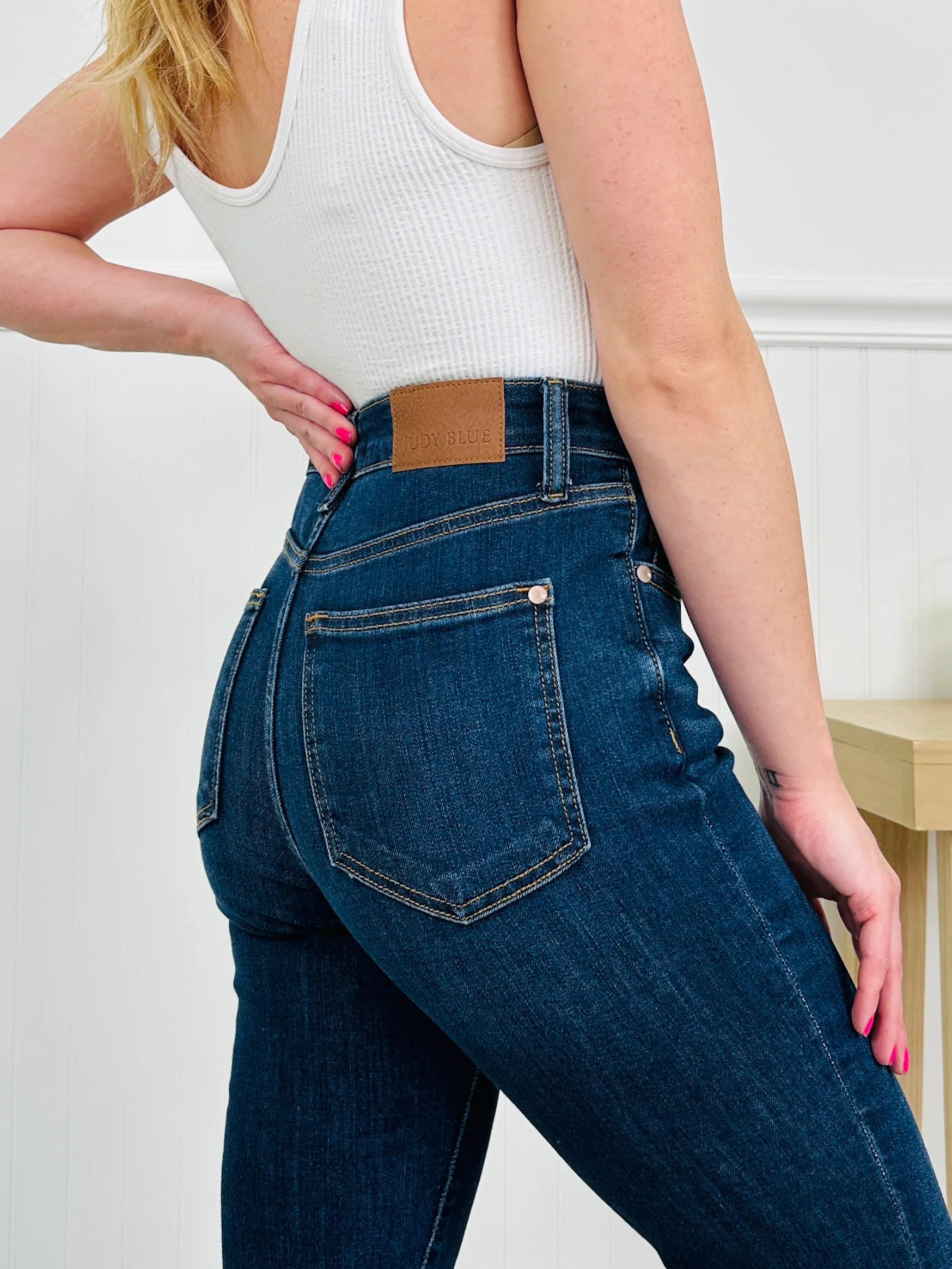 Judy Blue New Beginnings Cuffed Capri Jeans - Image 7