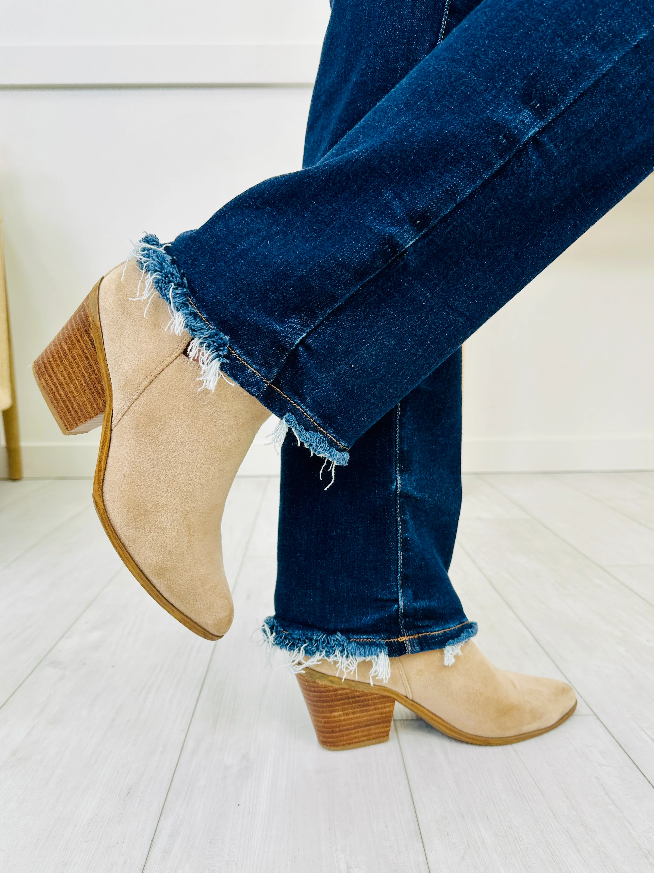 Judy Blue Keep You in The Dark Straight Leg Jeans - Image 10