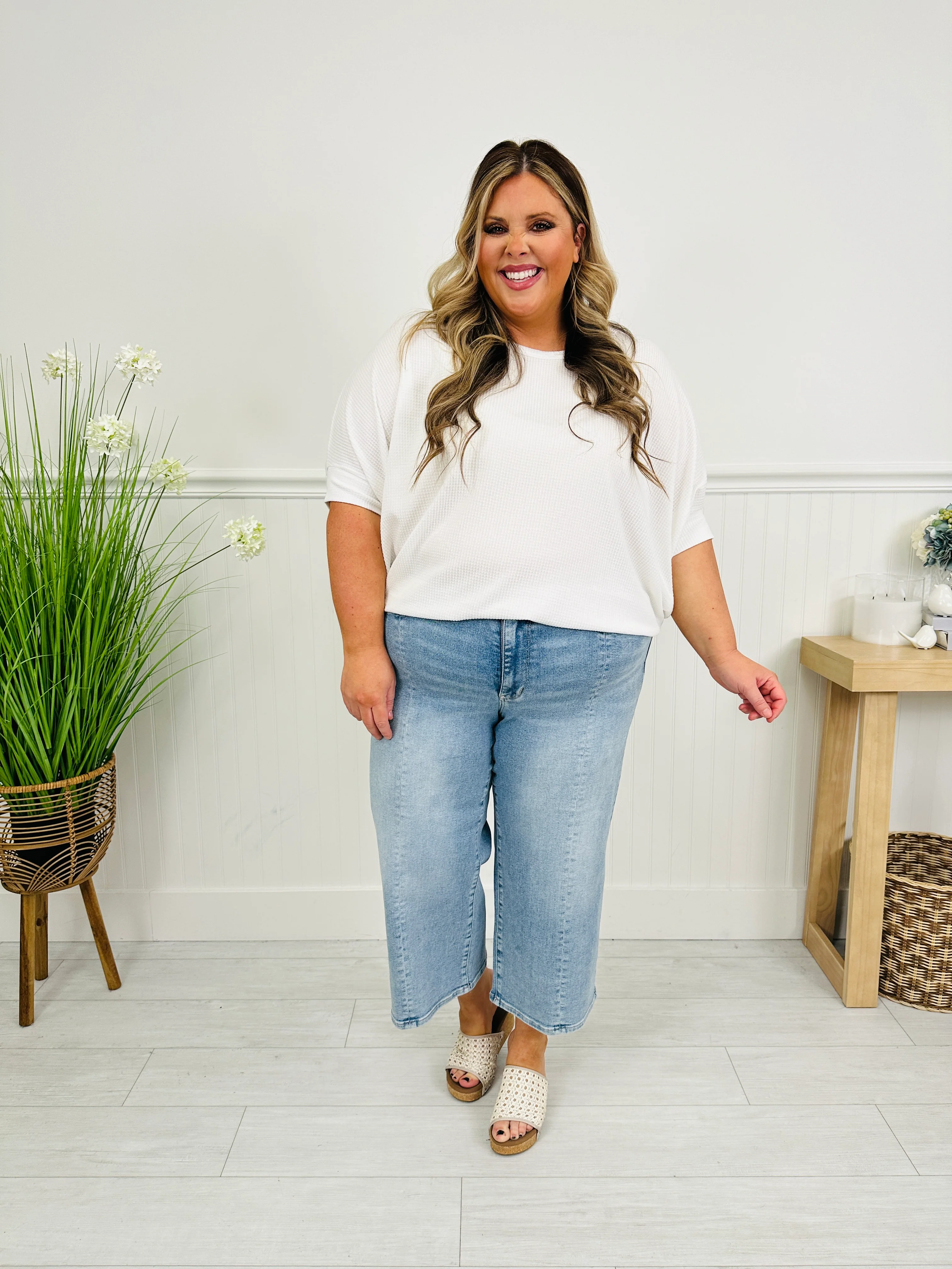 Judy Blue Spring Forward Cropped Wide Leg Jeans - Image 11