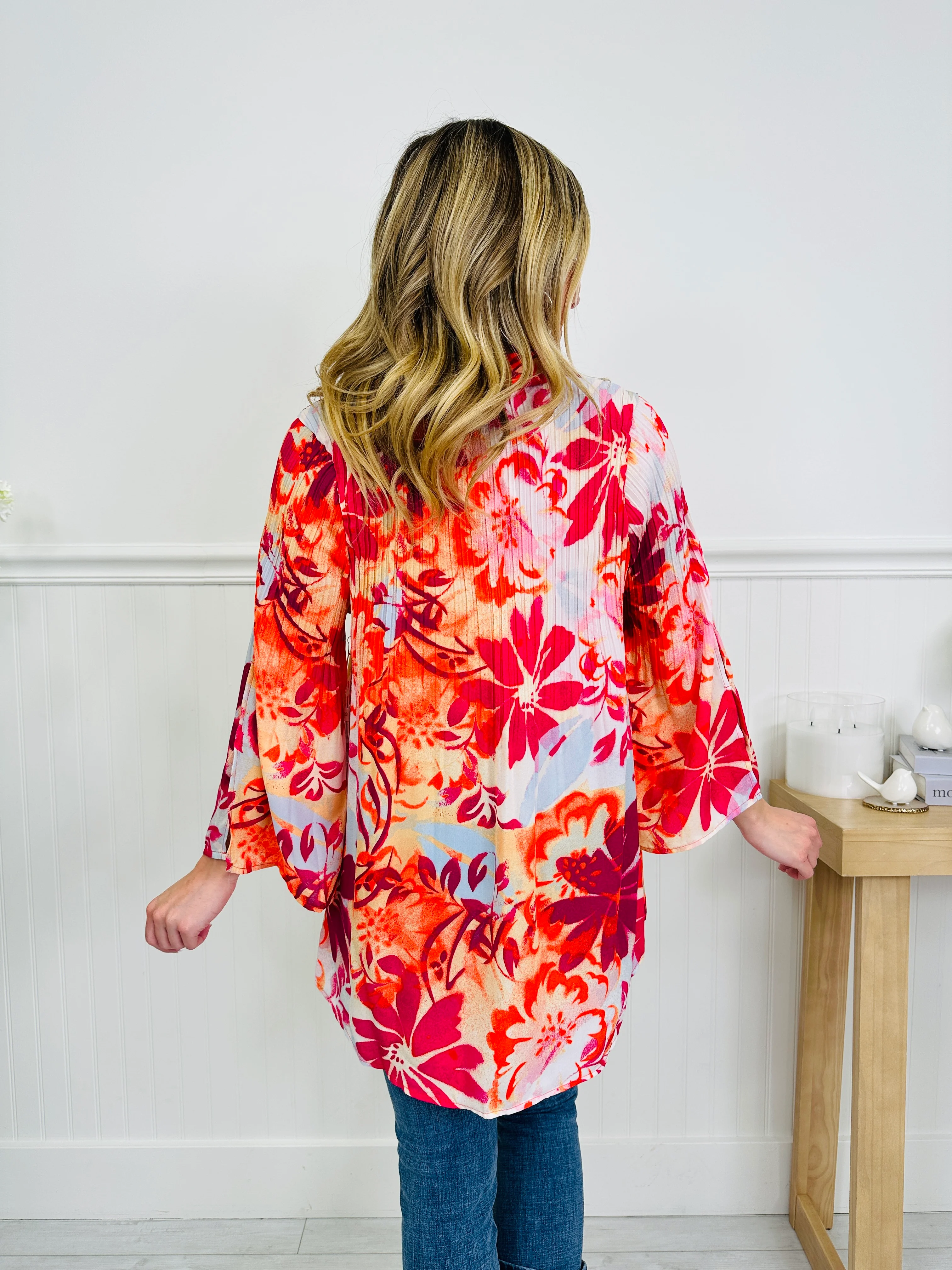 Let the Sunshine In Top in Miami Beach Print - Image 5