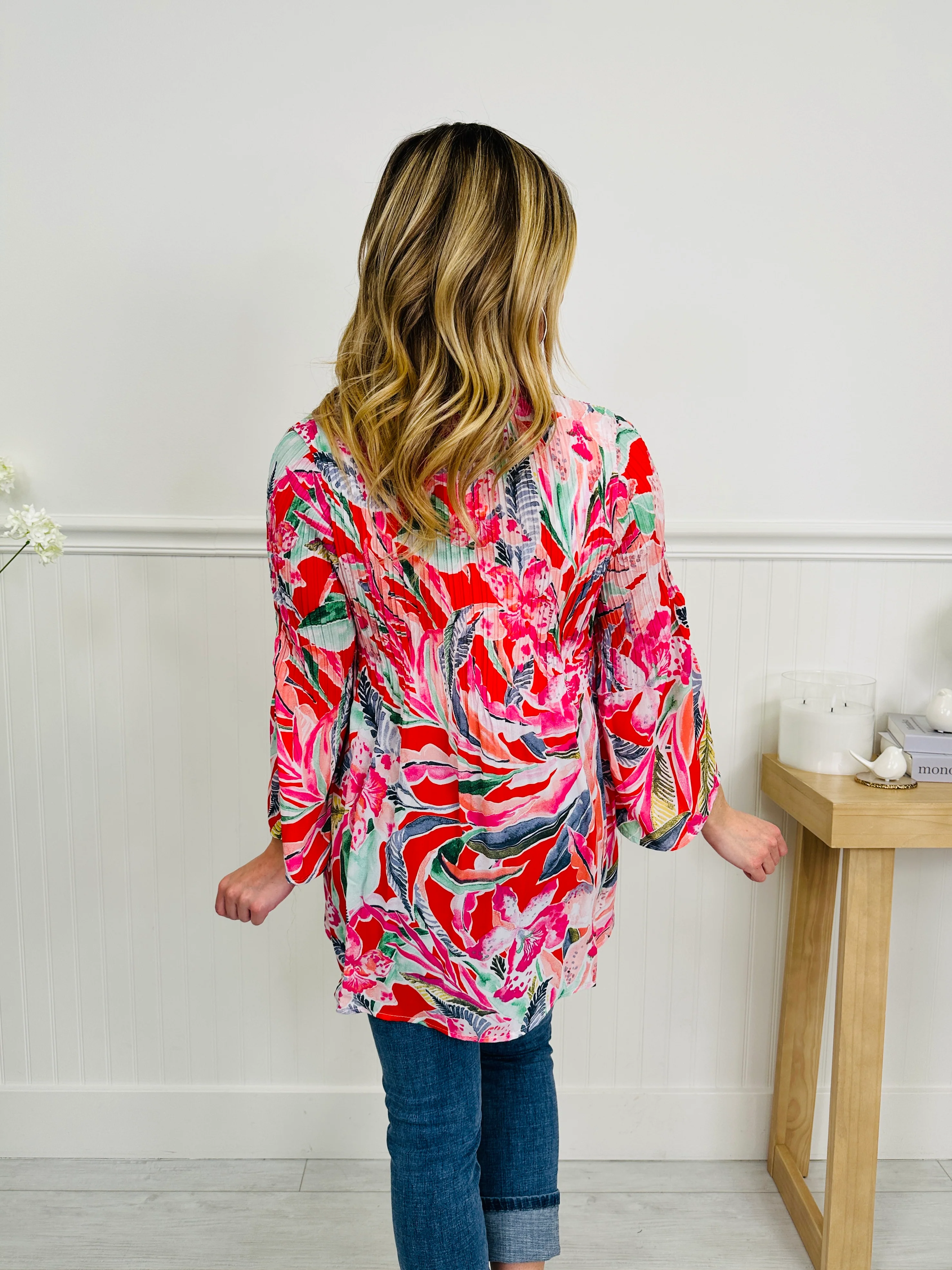 Let The Sunshine In Top In Siesta Key Print - Image 5