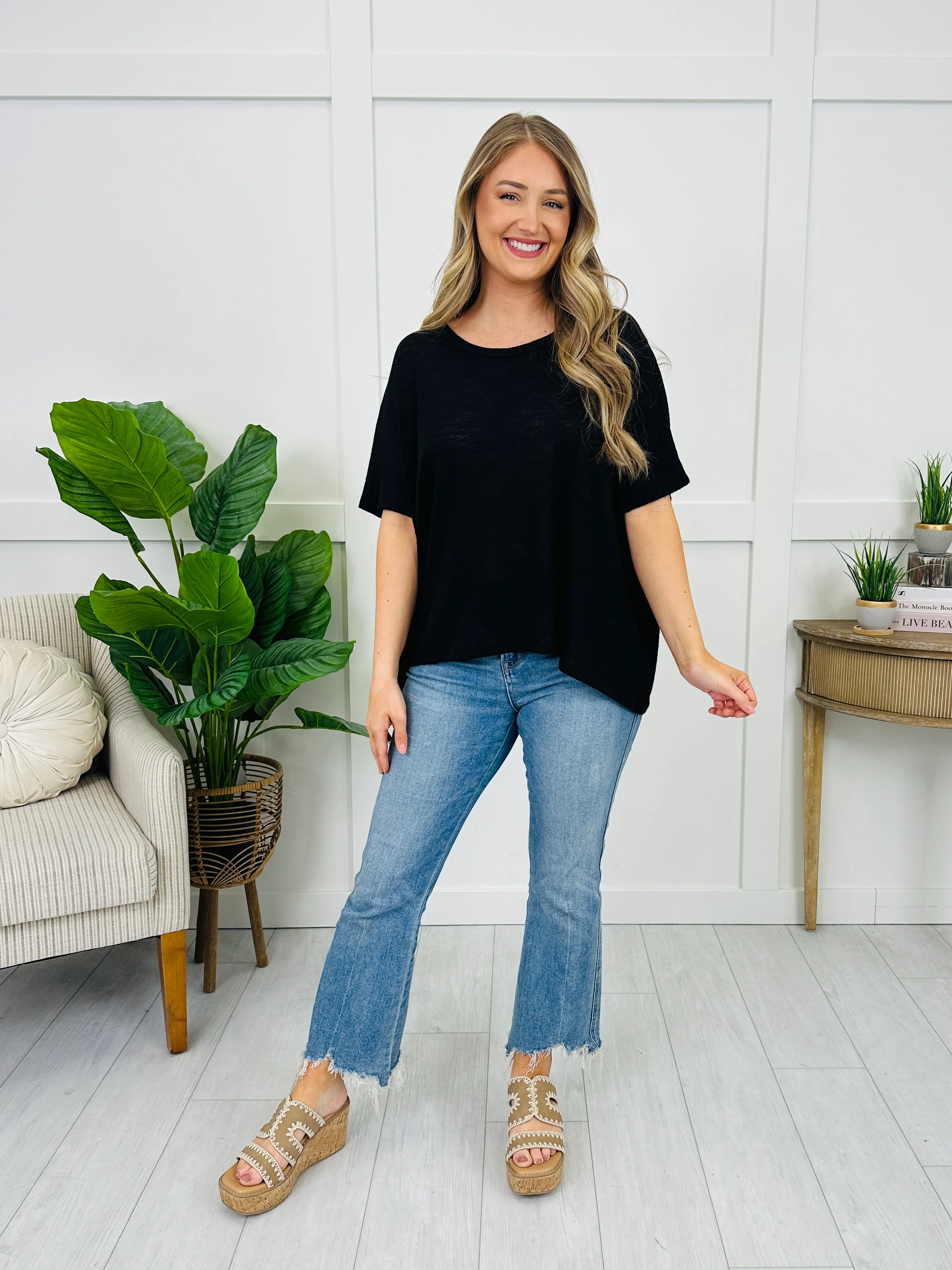 Minimal Mood Top In Multiple Colors - Image 12