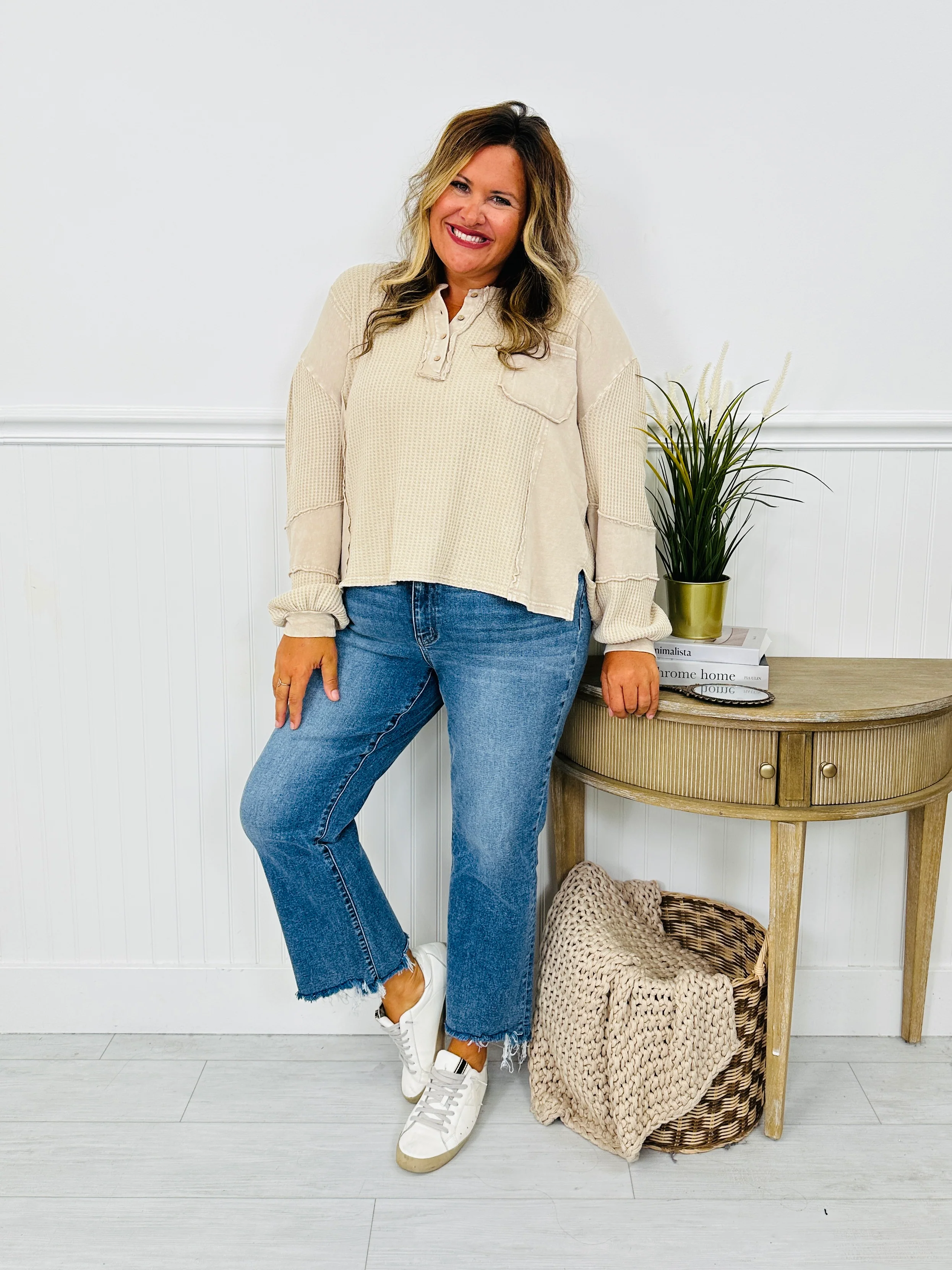 Come Out On Top Cropped Jeans - Image 11
