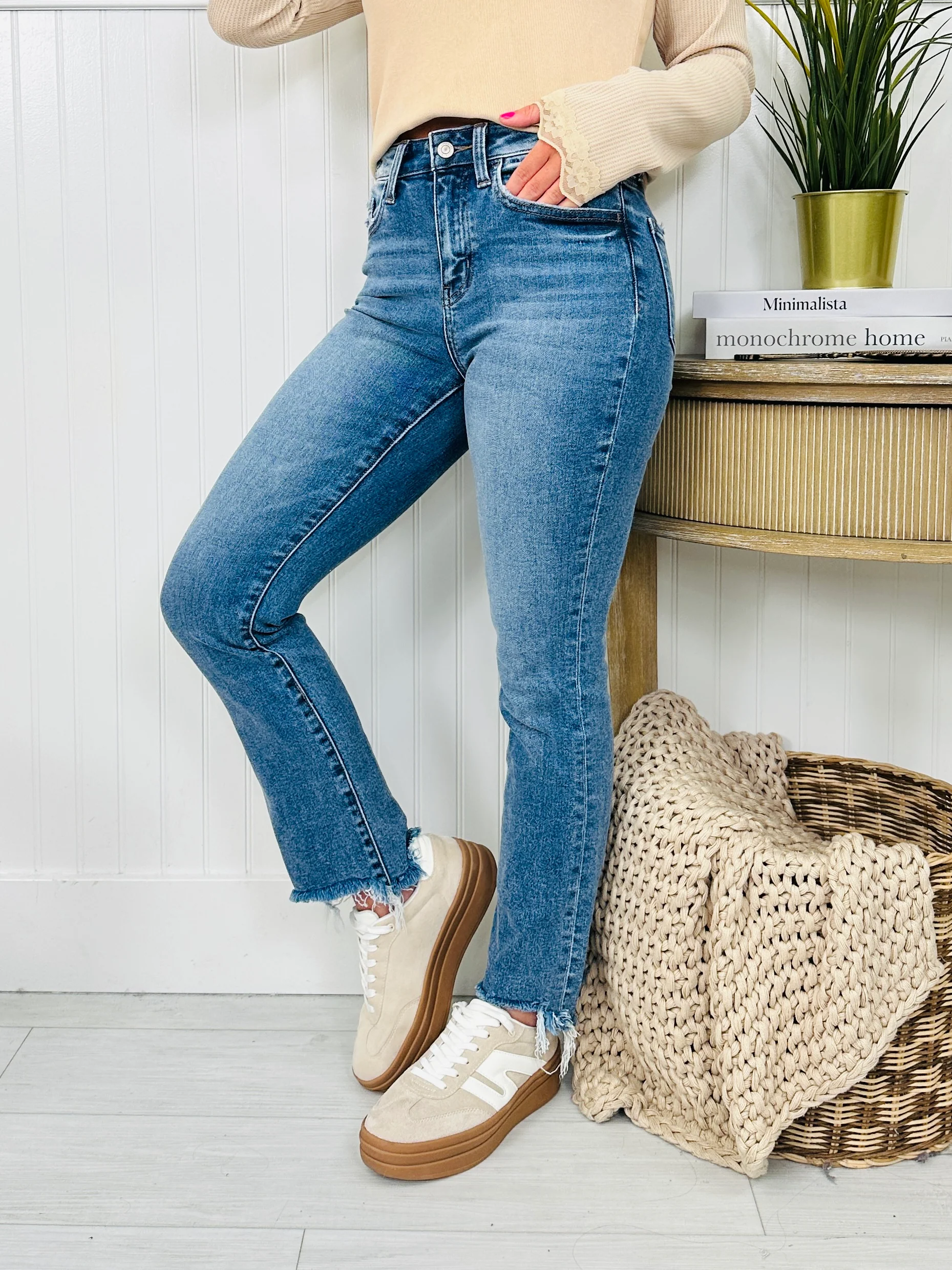 Come Out On Top Cropped Jeans - Image 4