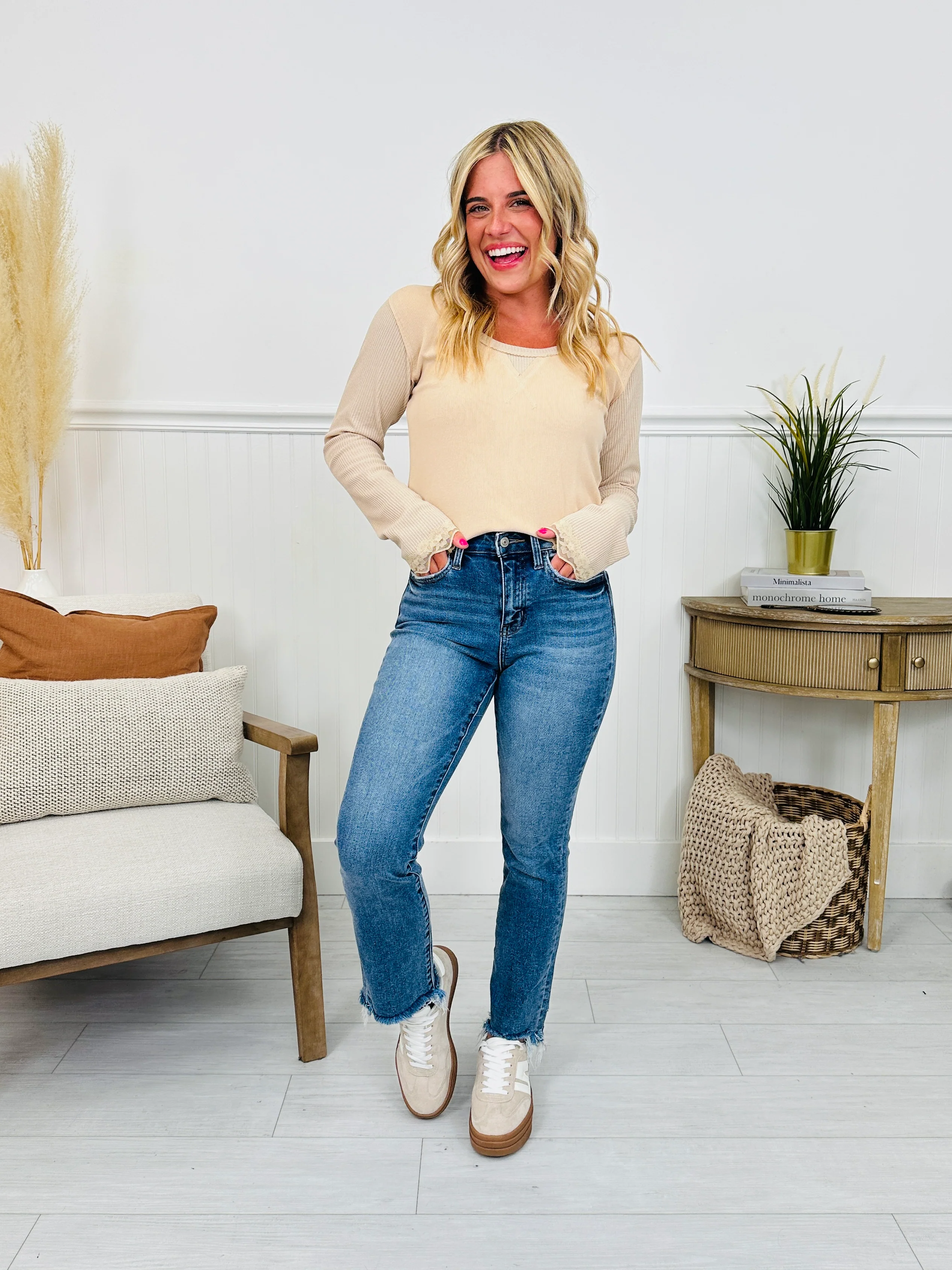 Come Out On Top Cropped Jeans - Image 7
