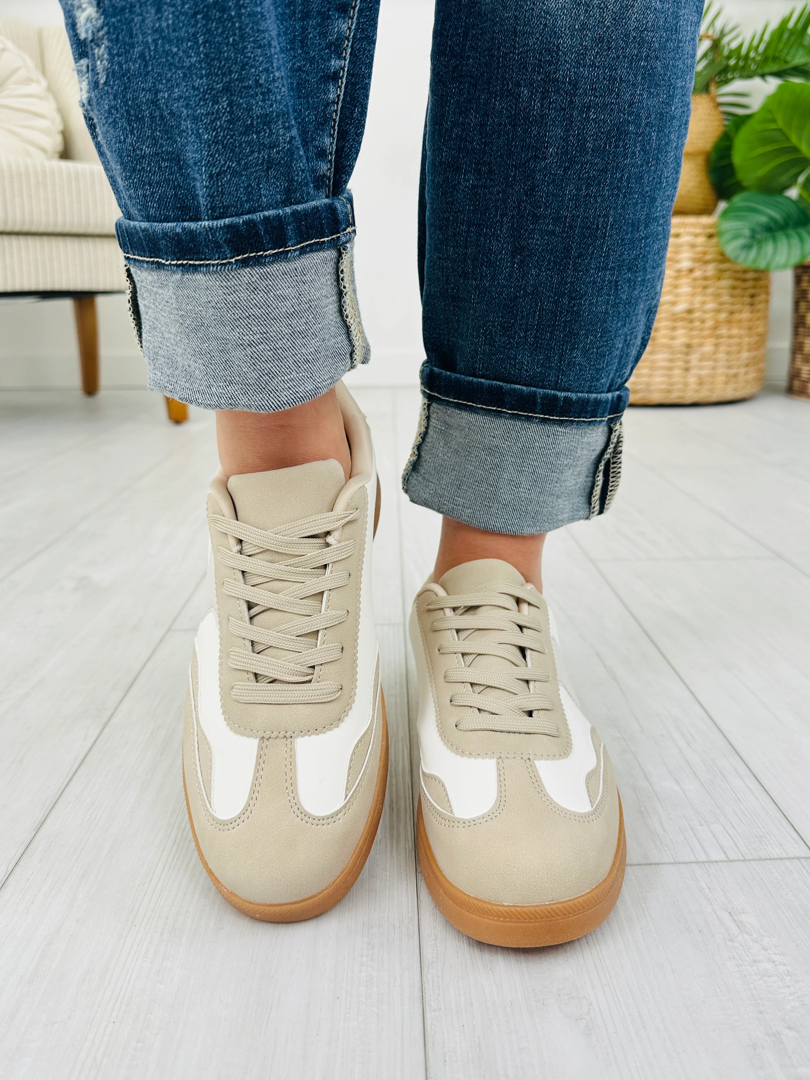Off The Sidelines Sneakers in Ivory Multi - Image 4