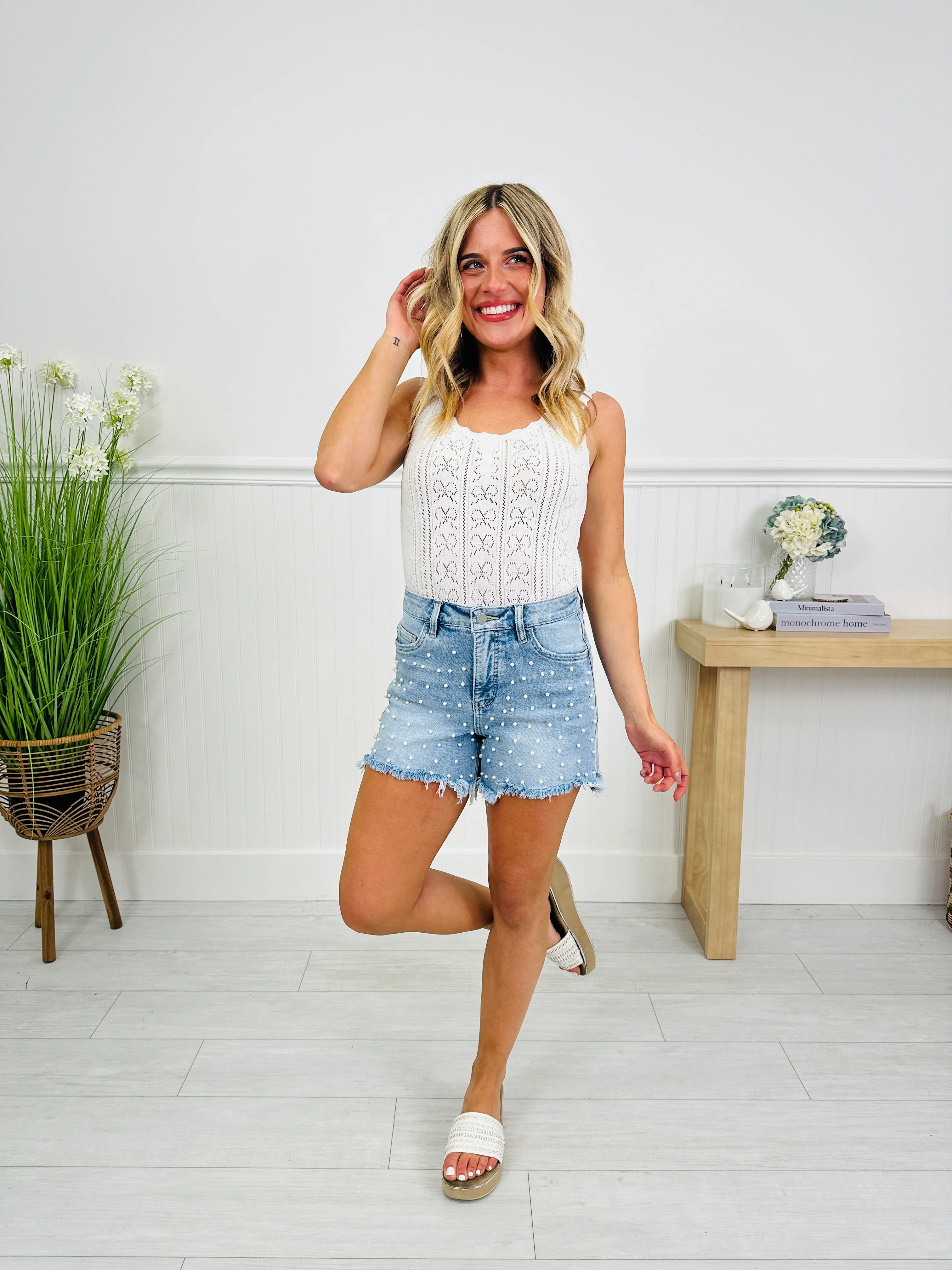 Pearl Perfection Tummy Control Shorts - Image 10