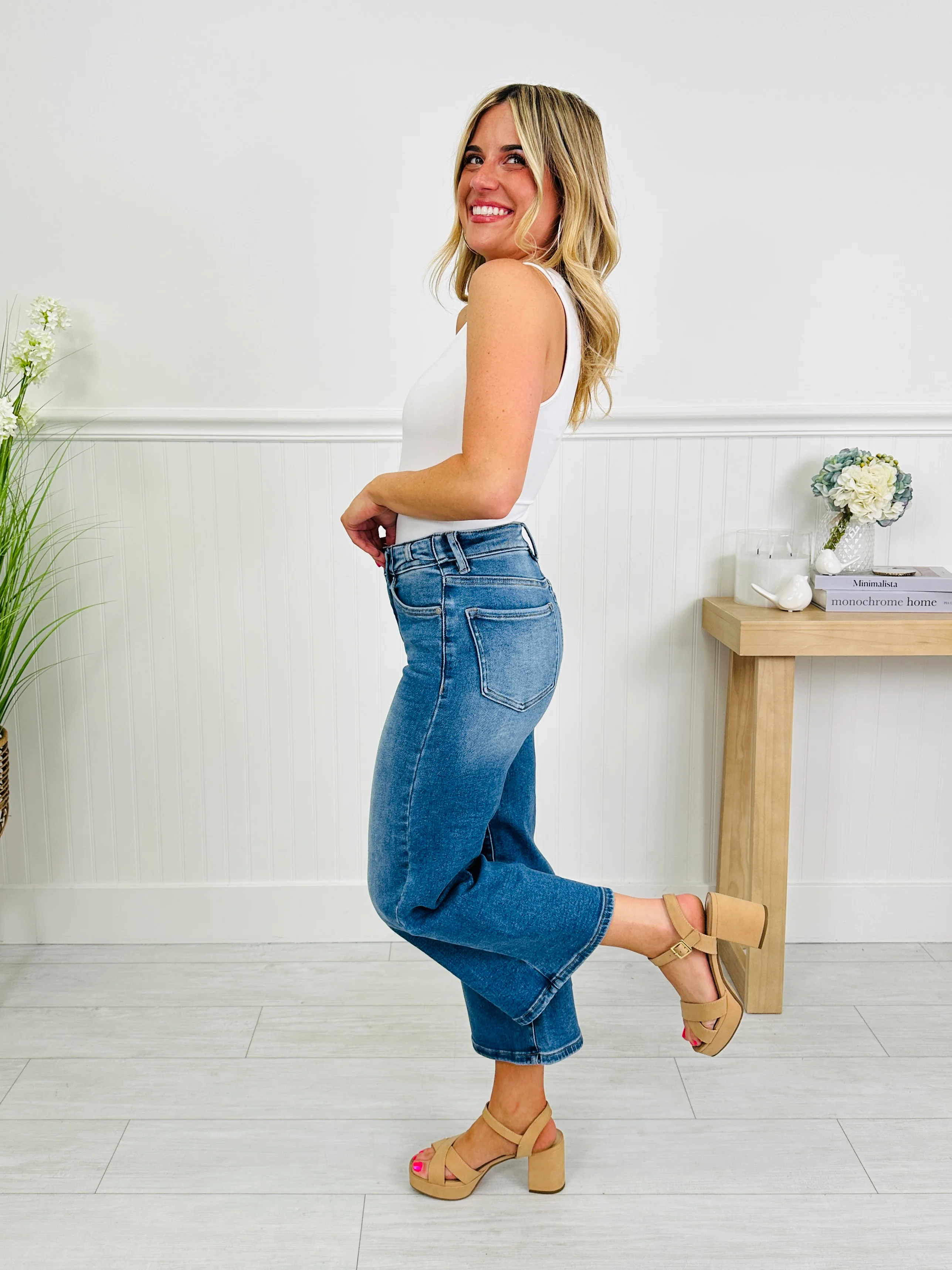 Put a Bow On It Tummy Control Wide Leg Cropped Jeans - Image 11