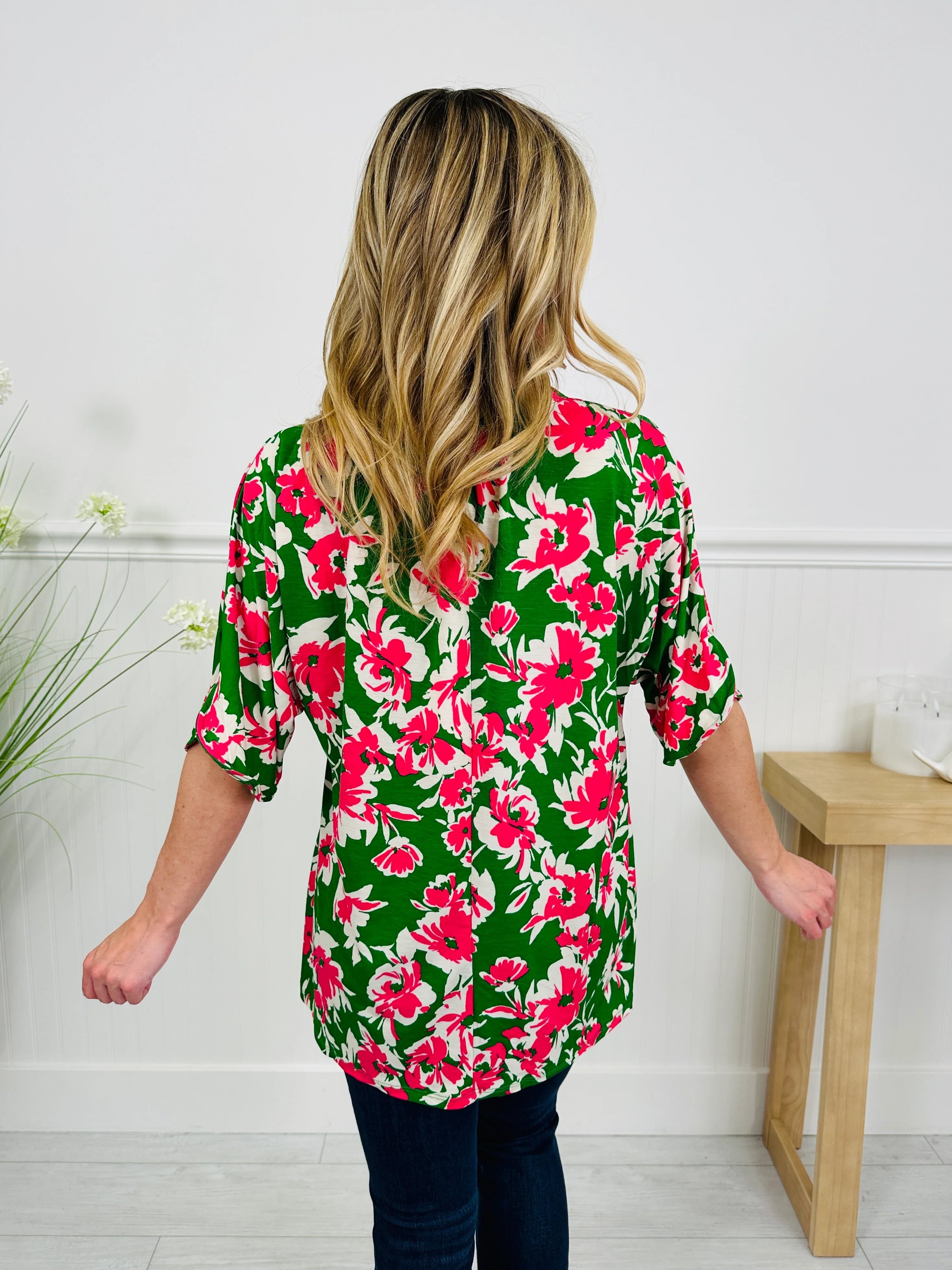 Radiate Sunshine Top in Anna Maria Print - Image 5