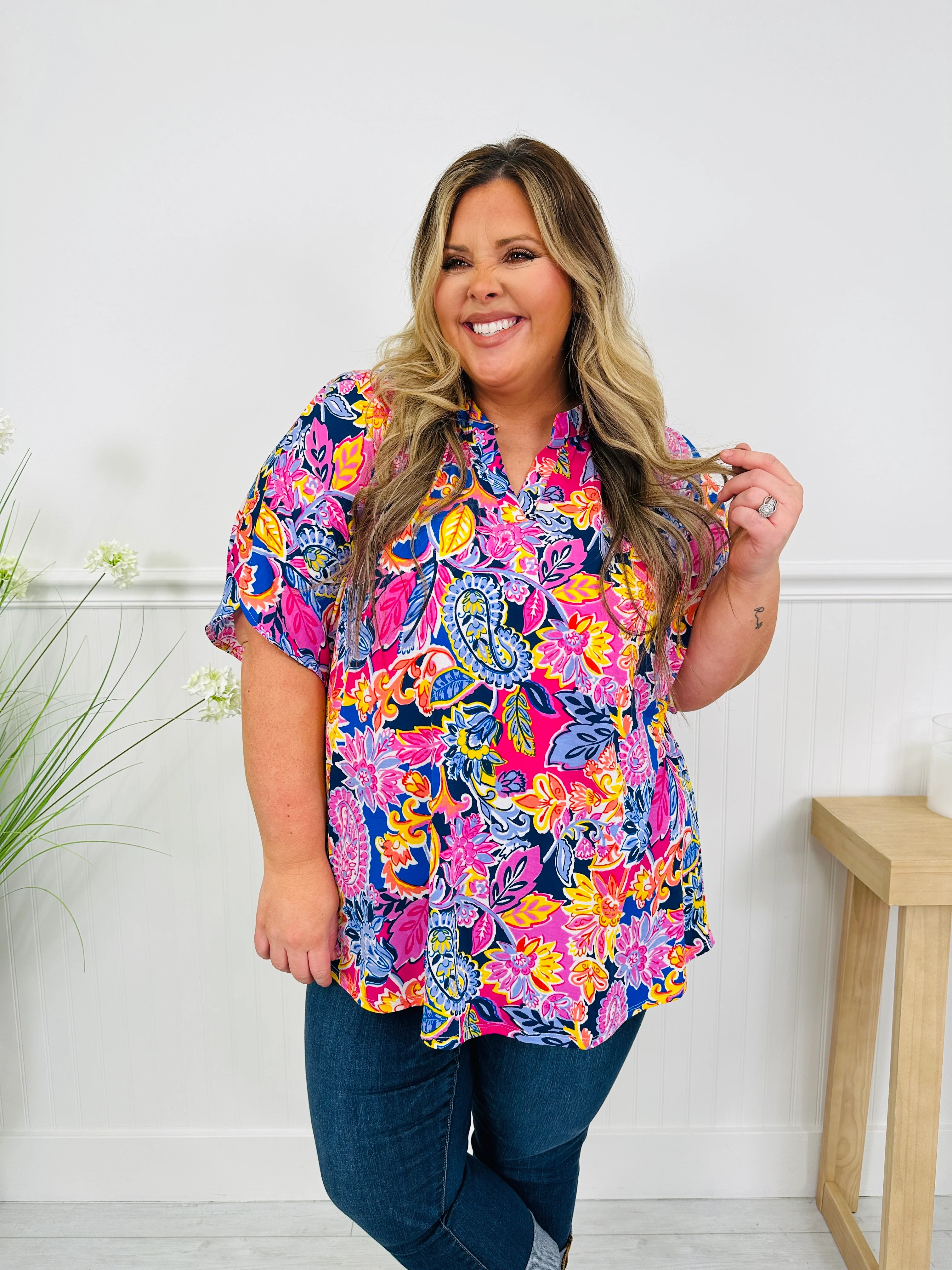 Radiate Sunshine Top in Siesta Key Print - Image 7