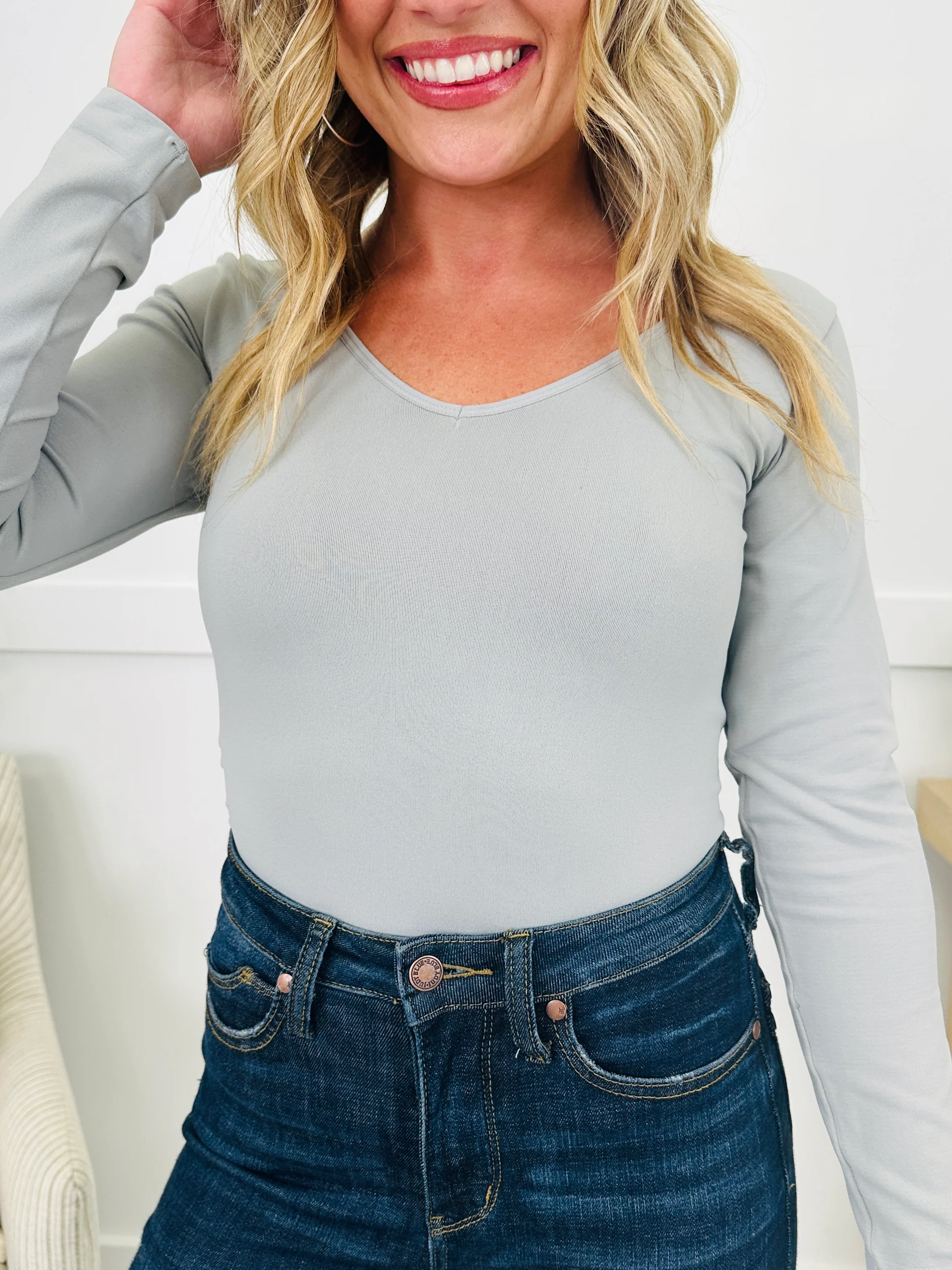 Seamless Reversible V Neck Long Sleeve Shapewear Top in Multiple Colors - Image 26