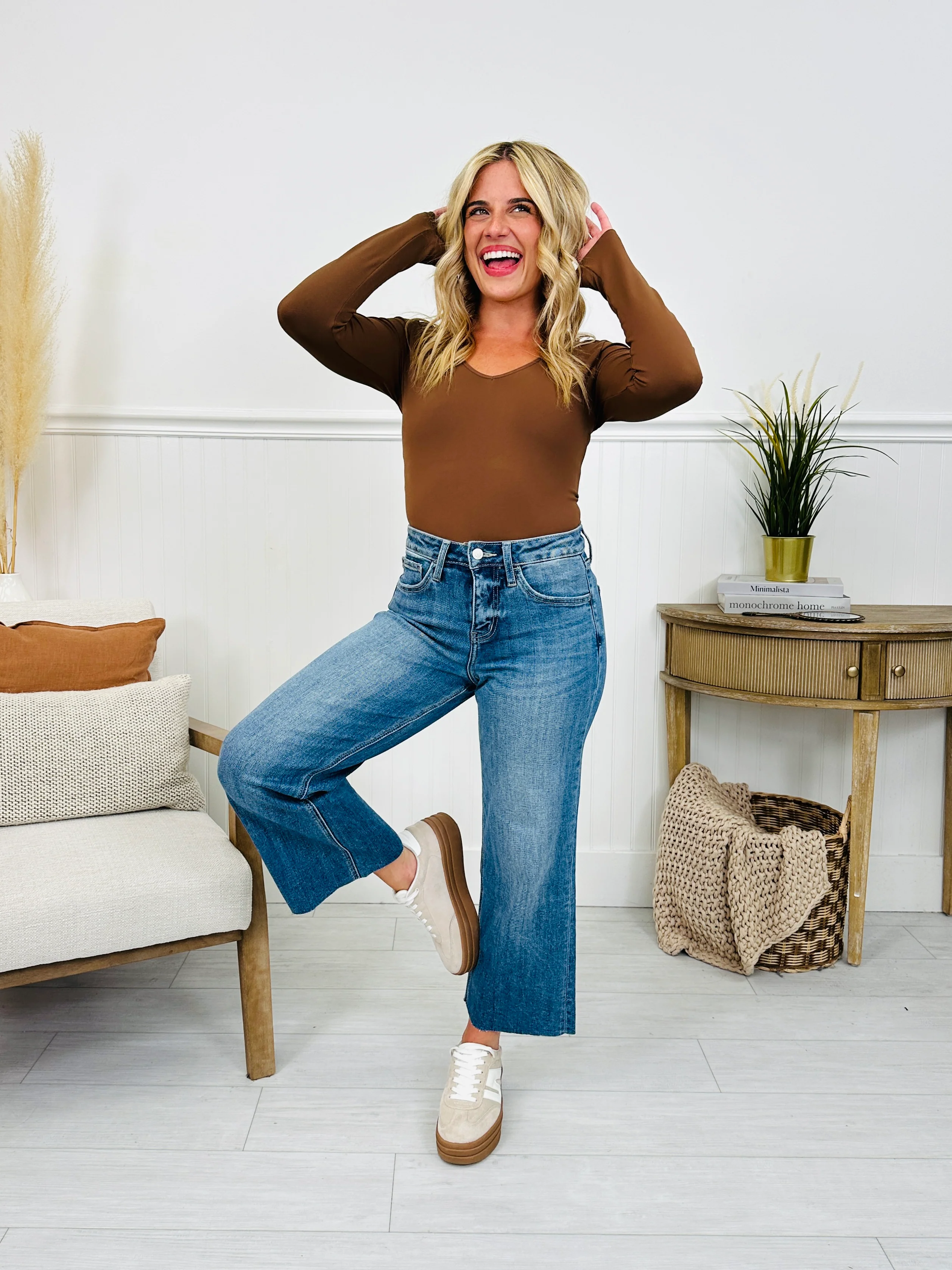 Straight To The Top Tummy Control Cropped Wide Leg Jeans - Image 10