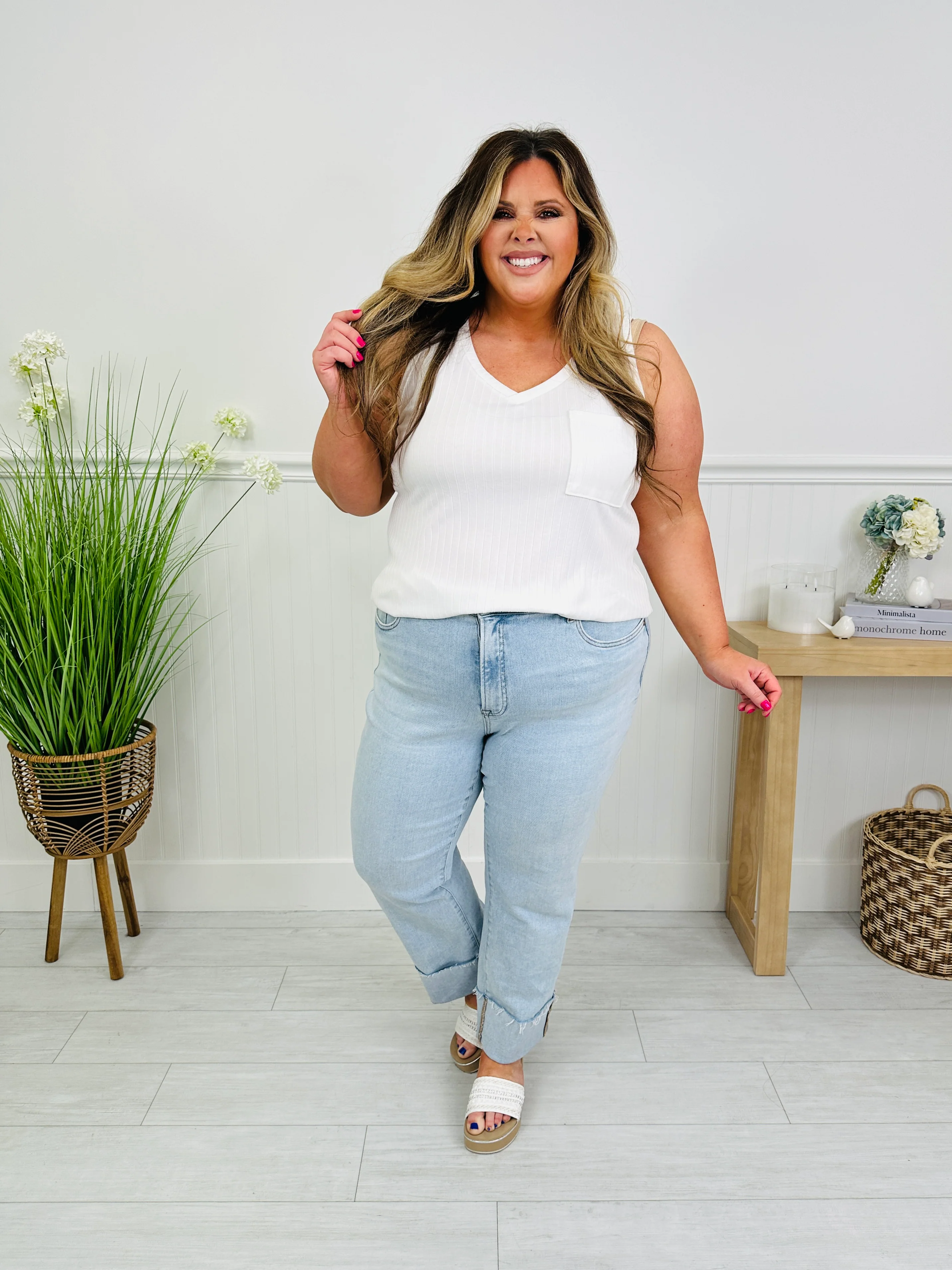 Spring Awakening Tummy Control Relaxed Fit Jeans - Image 11