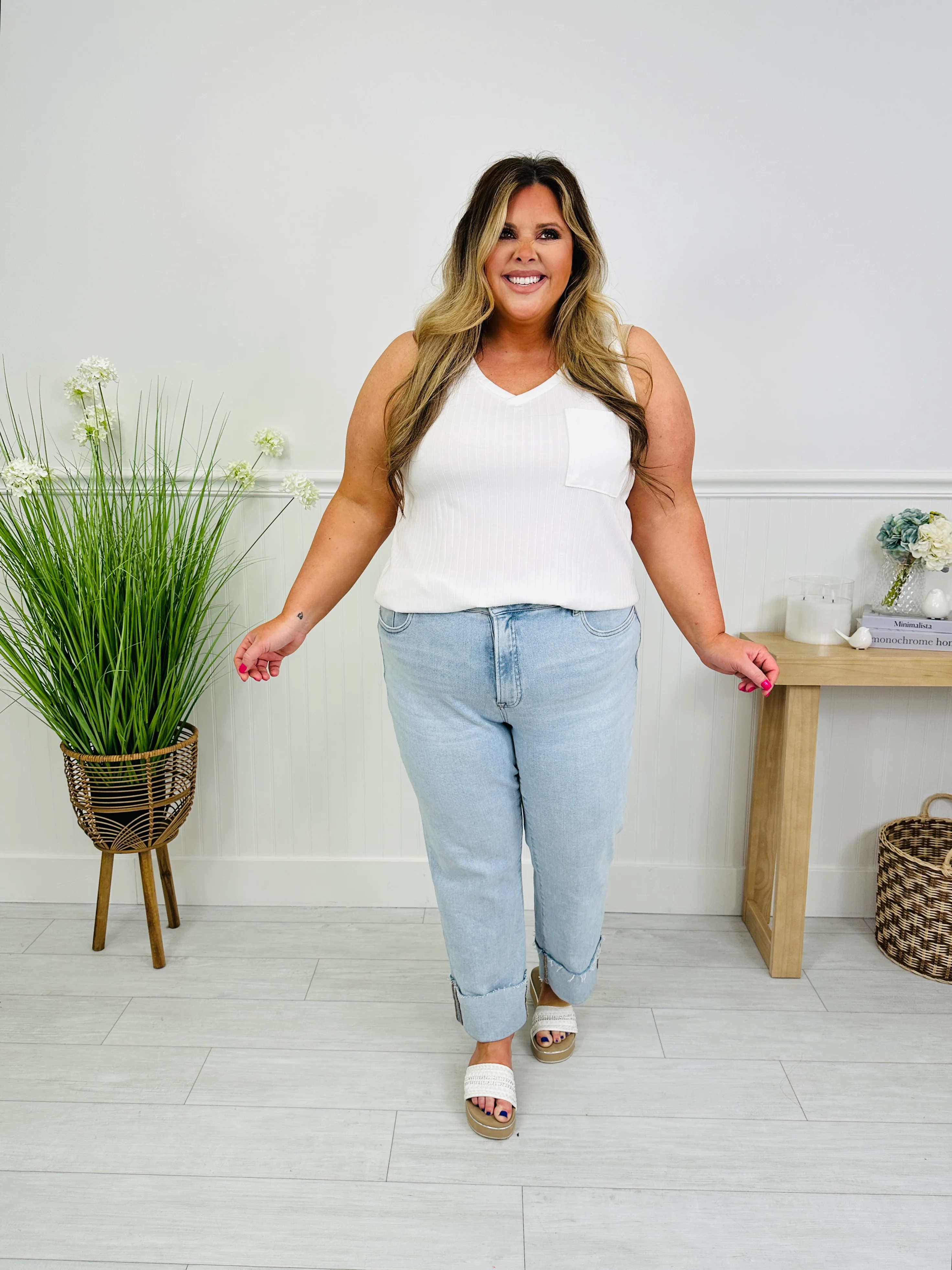 Spring Awakening Tummy Control Relaxed Fit Jeans - Image 12