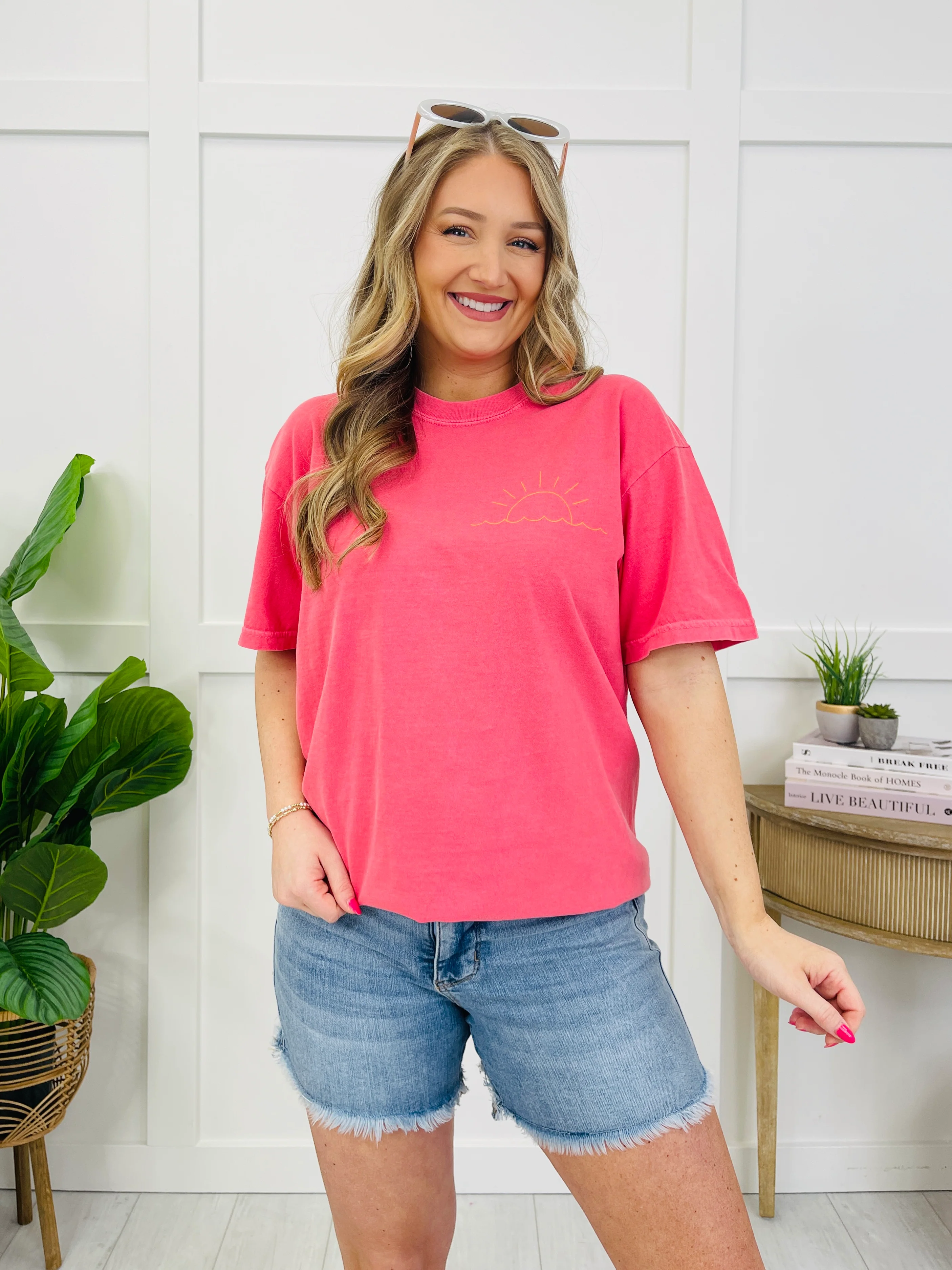 Sunset Wanderer Graphic Tee - Image 4