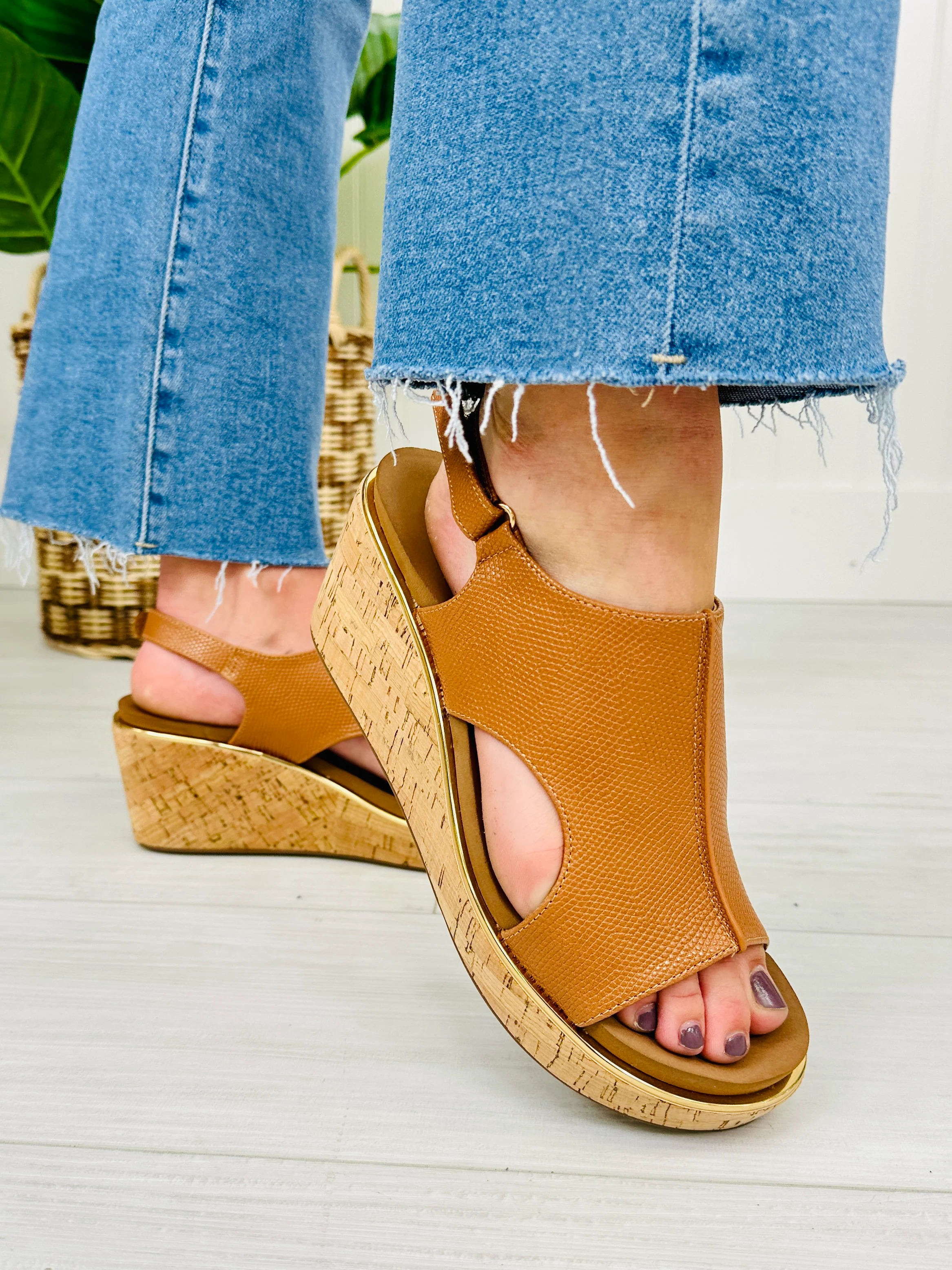 Sunshine Strut Wedges in Camel Lizard - Image 4