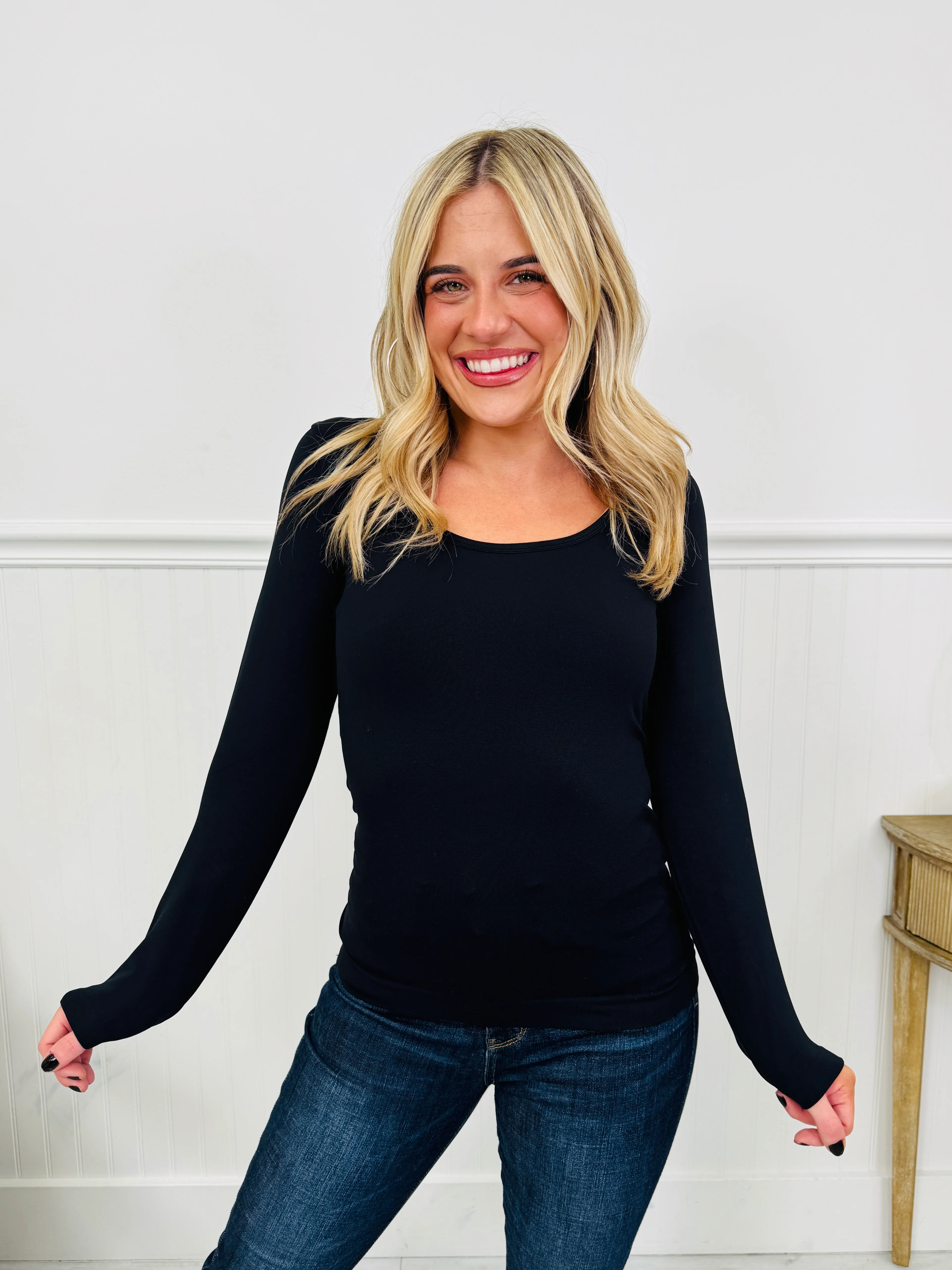 The Seamless Scoop Top In Multiple Colors - Image 6