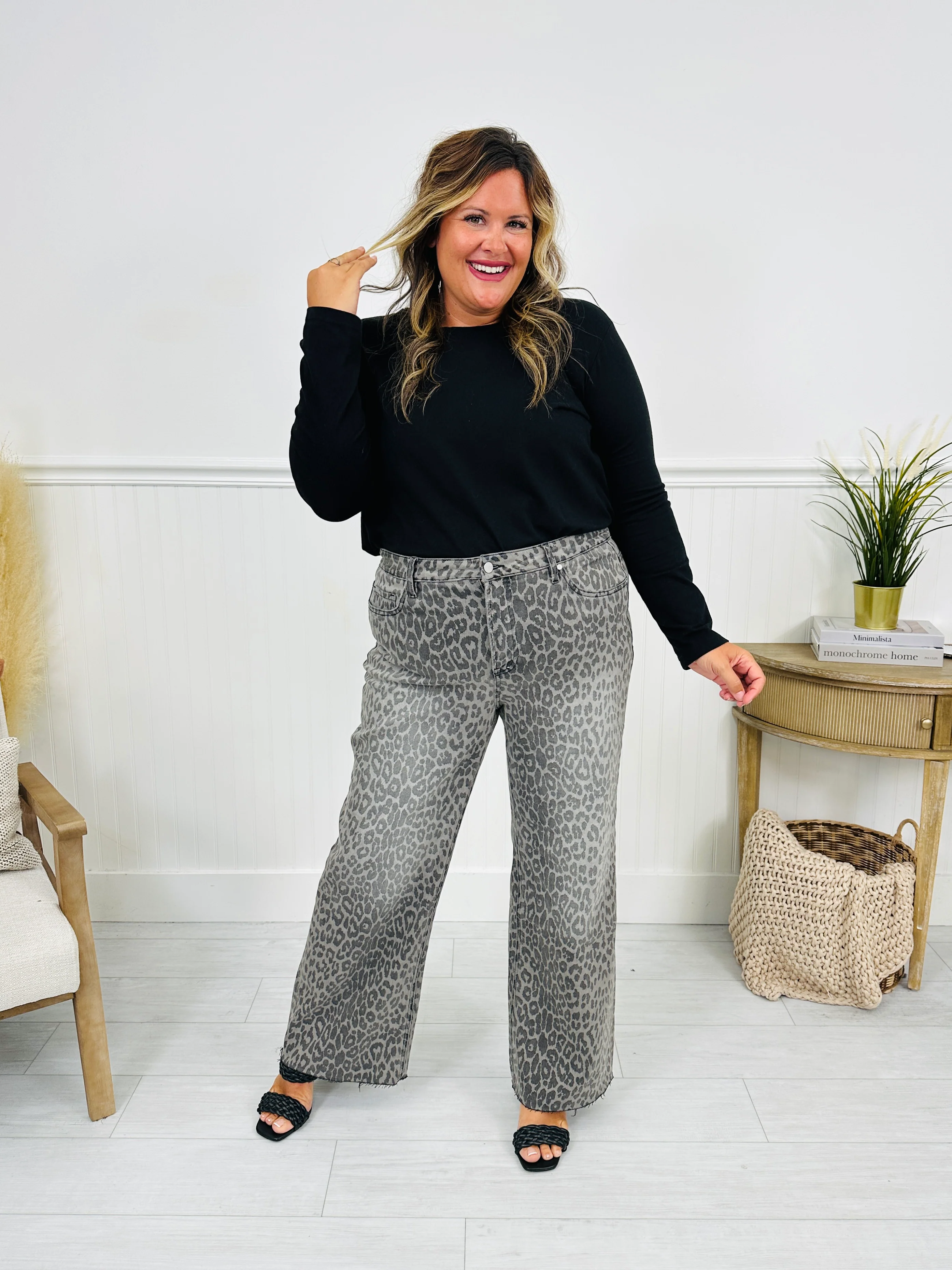 Wild Thing Tummy Control Grey Leopard Jeans - Image 16