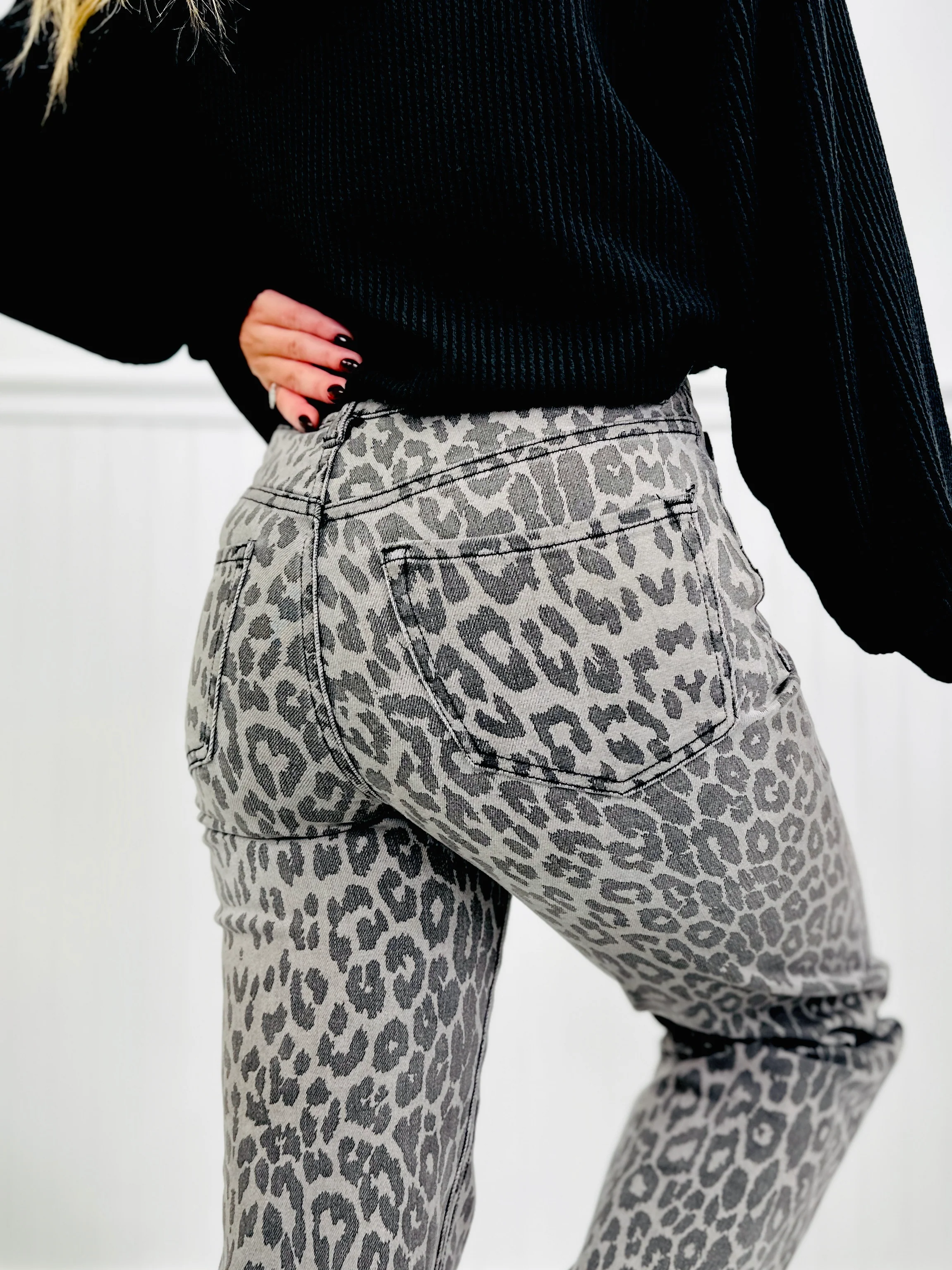 Wild Thing Tummy Control Grey Leopard Jeans - Image 8